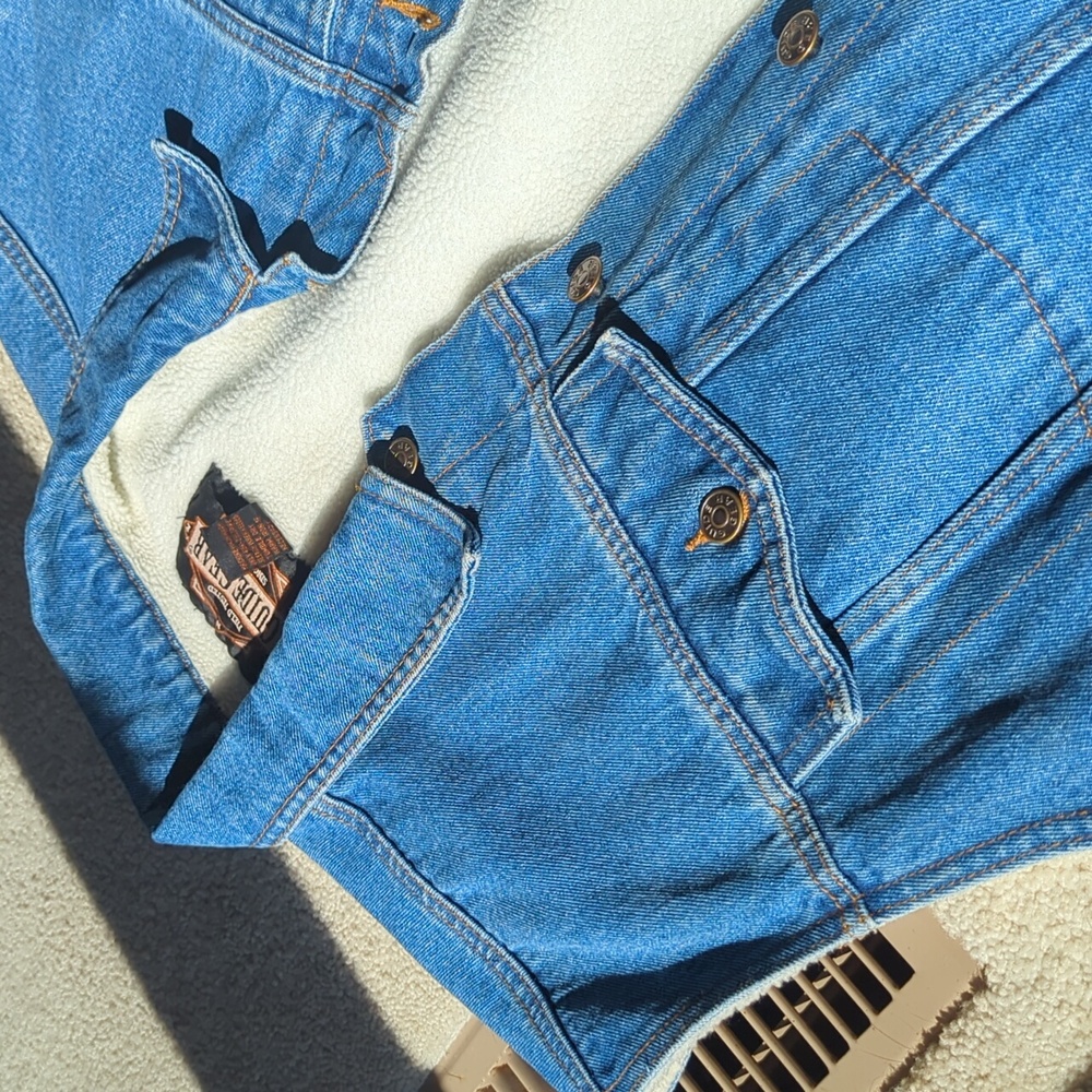 Men's Vintage Fleece Lined Denim Vest - Picture 2 of 4